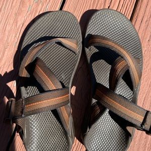Mens Chacos